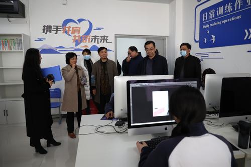 3.查看实训室 3.查看实训室