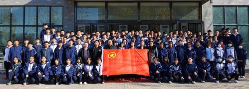 8合影留念 (2) 8合影留念 (2)