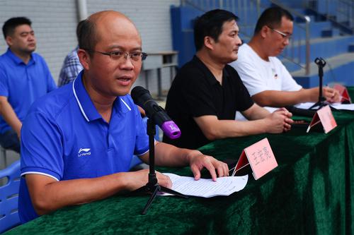 4副校长王宏亮做军训动员讲话 4副校长王宏亮做军训动员讲话
