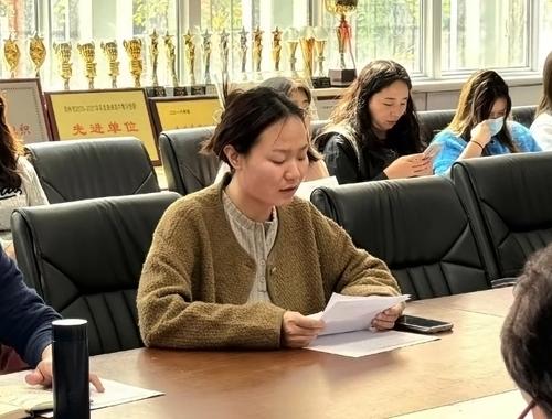 2高二四班班主任苏峻冉分享班级管理经验