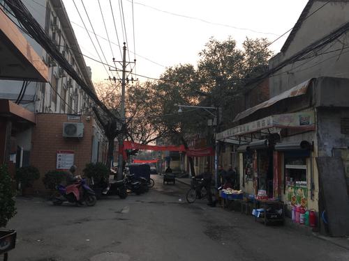 5学校门前街道—书院街