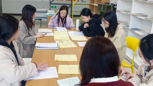 班主任德育工作交流会现场