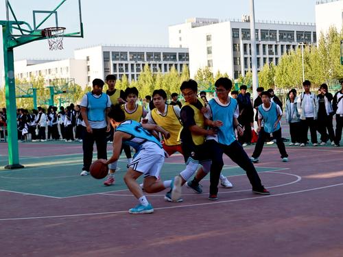 4你攻我守