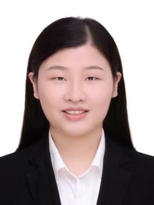 孔孟月，教务处教务员，负责高中部课程安排、统筹调配，以及绩效工资计算等工作