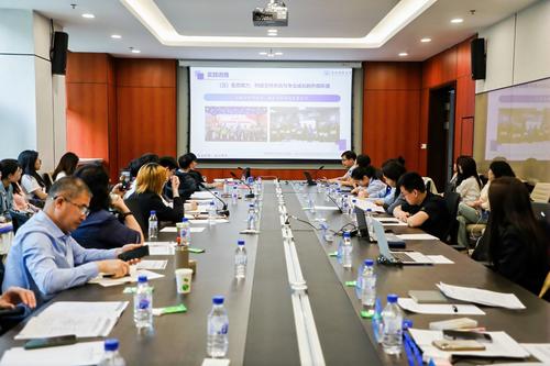6.朱开锋老师参加“班主任专业发展实证研究与理论创新”青年研究者国际论坛